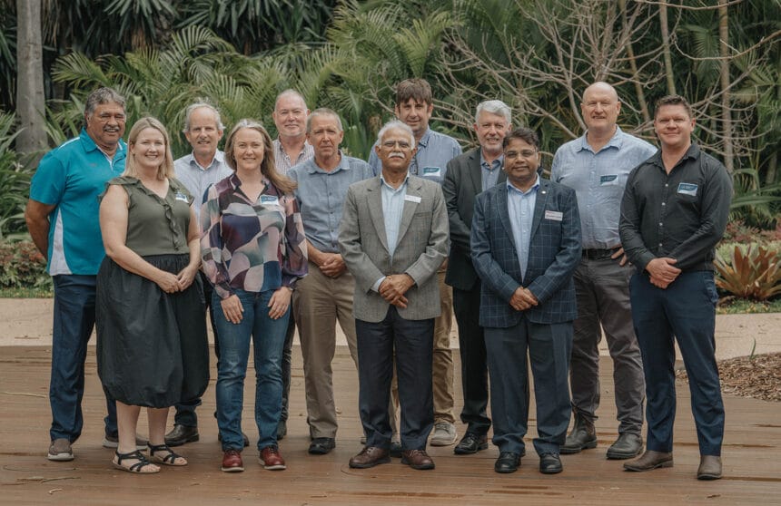 WAARC SRMs Kirsty Moynihan and John Statton with Project Leads